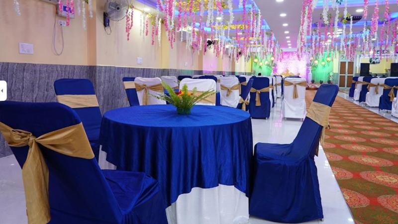 Fabhotel Roselle Inn Lucknow Exteriör bild
