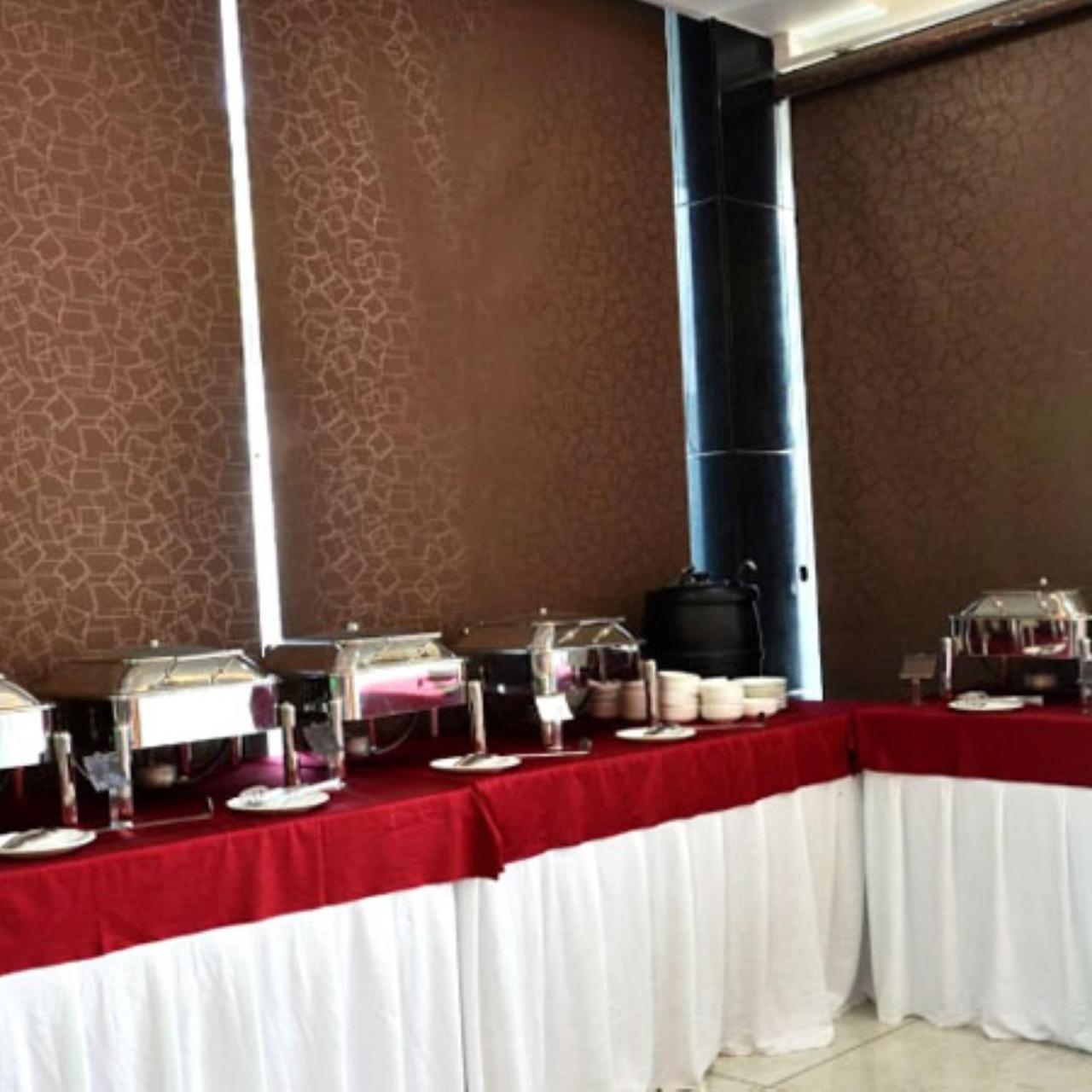 Fabhotel Roselle Inn Lucknow Exteriör bild